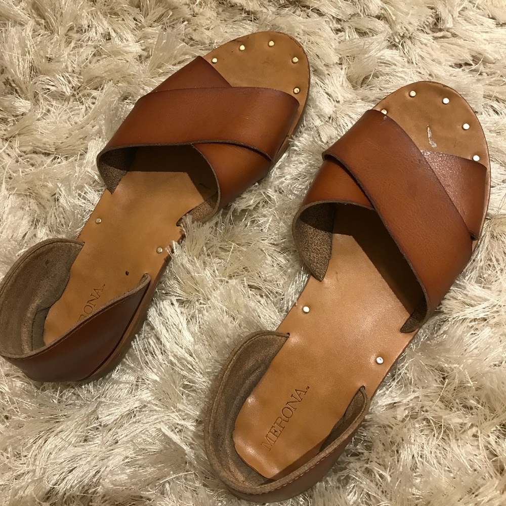 Merona crisscross tan sandals